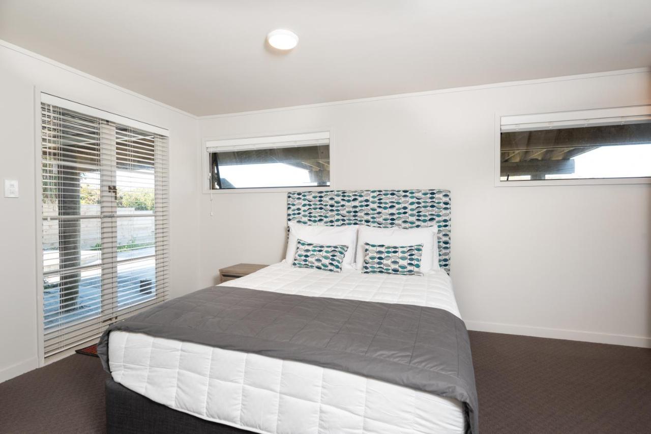 The Tide Watcher - Okiato Holiday Home Opua エクステリア 写真